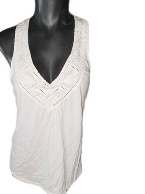 Aeropostale White V-Neck Crochet Tank
